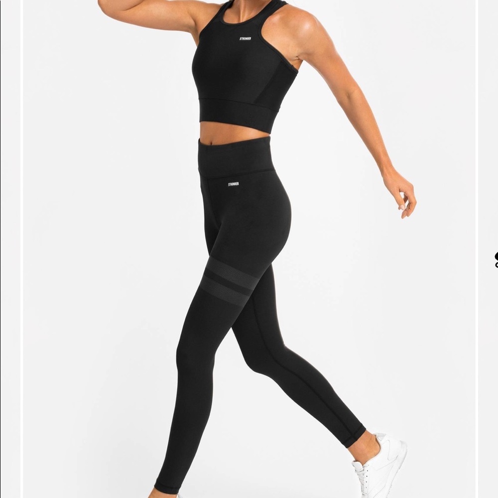 Stronger legging set